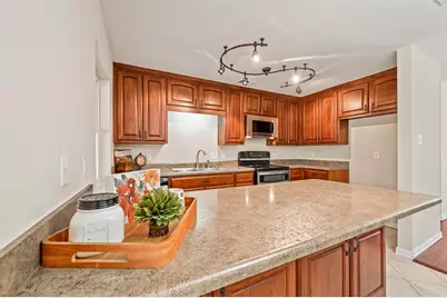402 Phillips Street, Mansfield, TX 76063 - Photo 8