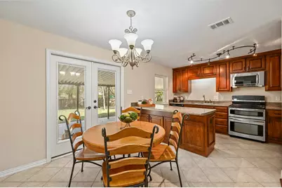 402 Phillips Street, Mansfield, TX 76063 - Photo 6