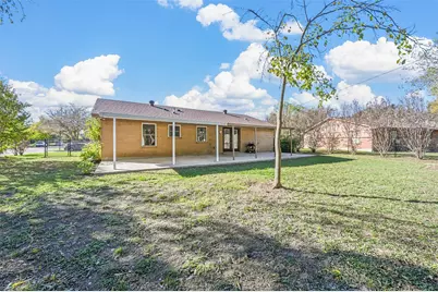 402 Phillips Street, Mansfield, TX 76063 - Photo 22