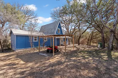 1303 W Seneca Court, Granbury, TX 76048 - Photo 34