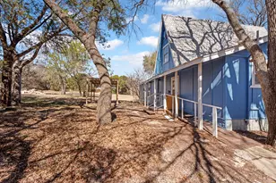 1303 W Seneca Ct, Granbury, TX 76048 - Photo 36