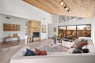 9671 Fallbrook Dr, Dallas, TX 75243 - Photo 6