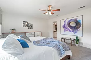 9671 Fallbrook Dr, Dallas, TX 75243 - Photo 18