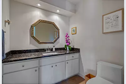 9671 Fallbrook Drive, Dallas, TX 75243 - Photo 20