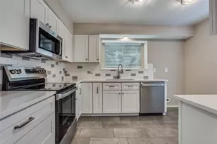 1016 Ledgemont Dr, Plano, TX 75025 - Photo 12