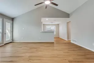 1016 Ledgemont Dr, Plano, TX 75025 - Photo 8