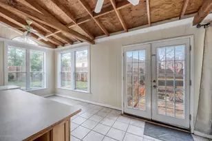 4527 Capitol Ave, Dallas, TX 75204 - Photo 8