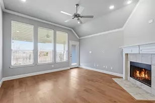 9302 Diane Ct, Fort Worth, TX 76108 - Photo 4