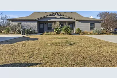101 W Capps Street #B, Rio Vista, TX 76093 - Photo 1