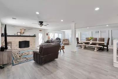 5014 Largo Drive, Granbury, TX 76049 - Photo 4