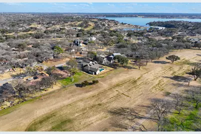 5014 Largo Drive, Granbury, TX 76049 - Photo 36