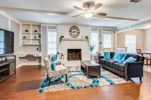 1209 Randy Dr, Irving, TX 75060 - Photo 2