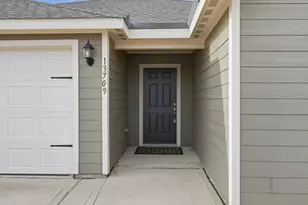 13709 Roosevelt Arch Dr, Ponder, TX 76259 - Photo 2