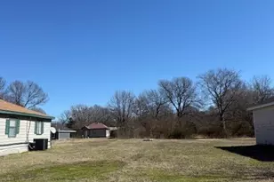 1620 Fitzhugh Ave, Paris, TX 75460 - Photo 1