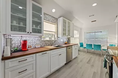 8613 Lakeside Drive, Rowlett, TX 75088 - Photo 10