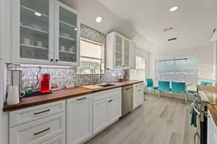 8613 Lakeside Dr, Rowlett, TX 75088 - Photo 10