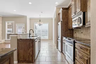 9912 Houston Dr, Waco, TX 76712 - Photo 8