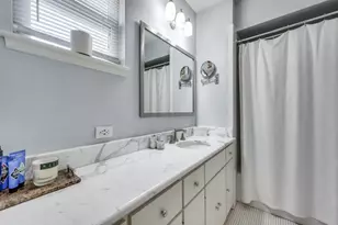 9835 Estate Ln, Dallas, TX 75238 - Photo 18