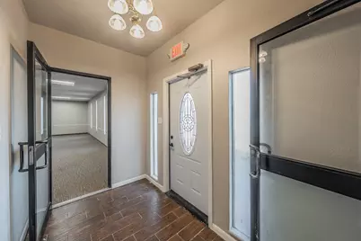5704 James Avenue, Fort Worth, TX 76134 - Photo 6