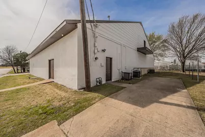 5704 James Avenue, Fort Worth, TX 76134 - Photo 34