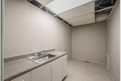 5704 James Avenue, Fort Worth, TX 76134 - Photo 16