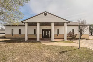 5704 James Ave, Fort Worth, TX 76134 - Photo 1