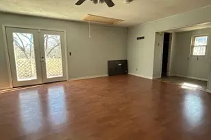 214 Whispering Oaks St, Whitewright, TX 75491 - Photo 18