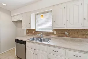 3764 Kiest Valley Pkwy, Dallas, TX 75233 - Photo 12