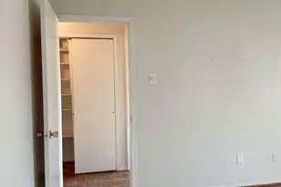 4845 Cedar Springs Rd, Dallas, TX 75219 - Photo 18