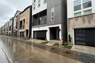 2635 Carmelita St, Dallas, TX 75212 - Photo 2