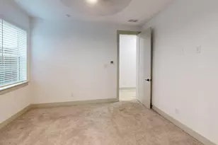 2635 Carmelita St, Dallas, TX 75212 - Photo 10