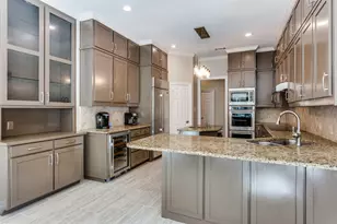 3720 Briarhaven Rd, Fort Worth, TX 76109 - Photo 12