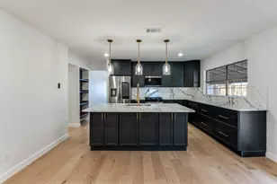 3114 Windsor Rd, Carrollton, TX 75007 - Photo 10