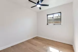 3114 Windsor Rd, Carrollton, TX 75007 - Photo 18