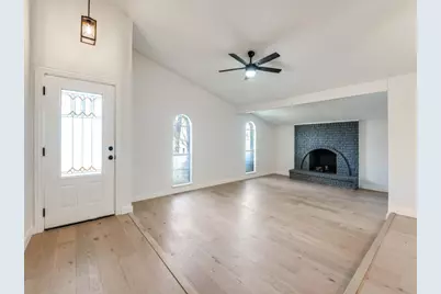 3114 Windsor Road, Carrollton, TX 75007 - Photo 2