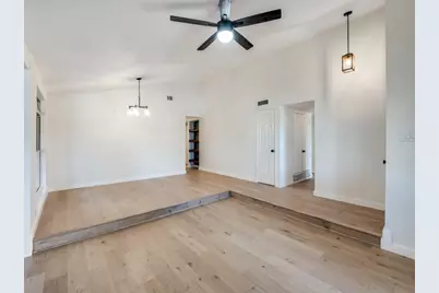 3114 Windsor Road, Carrollton, TX 75007 - Photo 6