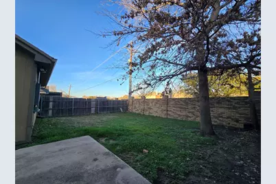 2081 Stillwater Place, Lewisville, TX 75067 - Photo 14