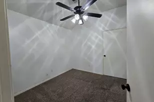 2081 Stillwater Pl, Lewisville, TX 75067 - Photo 10