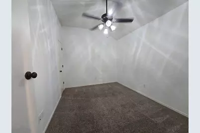 2081 Stillwater Place, Lewisville, TX 75067 - Photo 12