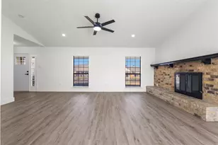 314 Southerland Ave, Mesquite, TX 75150 - Photo 2