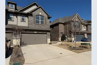 2733 Starburst Drive, Little Elm, TX 75068 - Photo 2