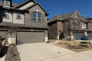 2733 Starburst Dr, Little Elm, TX 75068 - Photo 2