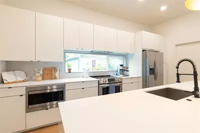 2118 N Carroll Avenue #103, Dallas, TX 75204 - Photo 4