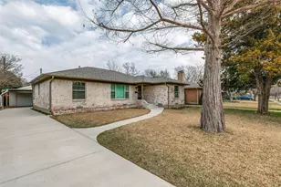 7235 Rutgers Dr, Dallas, TX 75214 - Photo 2