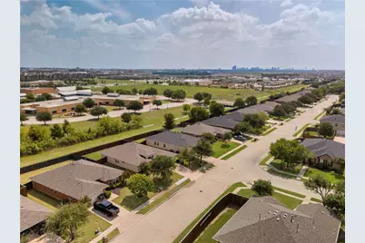 9822 Revolution Way, Frisco, TX 75033 - Photo 2