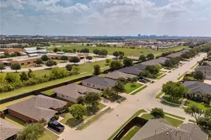 9822 Revolution Way, Frisco, TX 75033 - Photo 2