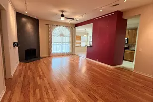 1036 Wagon Trail Dr, Little Elm, TX 75068 - Photo 10