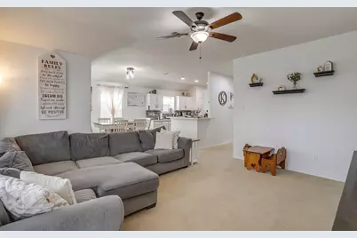 1911 Castaway Drive, Dallas, TX 75051 - Photo 14