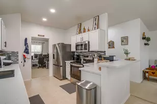 1911 Castaway Dr, Dallas, TX 75051 - Photo 10