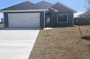 1350 Wyatt St, Waxahachie, TX 75165 - Photo 1